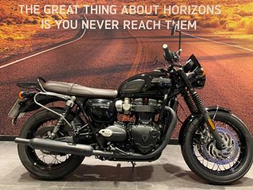 TRIUMPH BONNEVILLE T120 BLACK