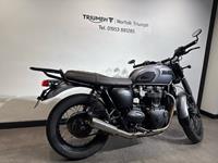 TRIUMPH BONNEVILLE T120 BLACK