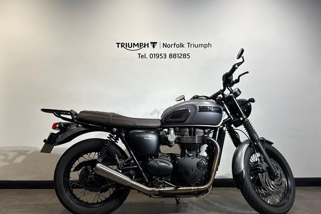 TRIUMPH BONNEVILLE T120 BLACK