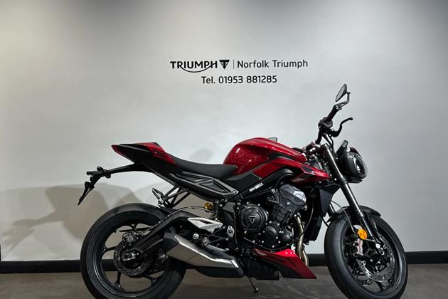 TRIUMPH STREET TRIPLE 765 MOTO2 EDITION