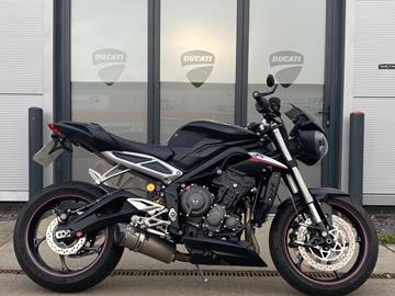 TRIUMPH STREET TRIPLE 765 RS