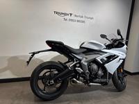 TRIUMPH DAYTONA 660