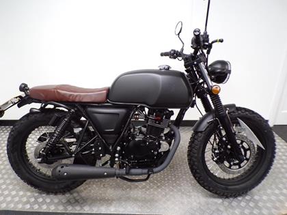 MUTT AKITA 125