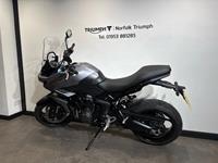 TRIUMPH TIGER 1050