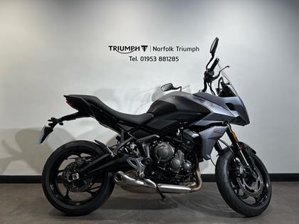 TRIUMPH TIGER 1050