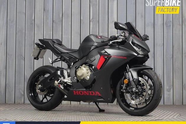 HONDA CBR1000RR FIREBLADE