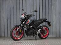 YAMAHA MT-125