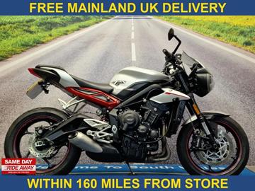 TRIUMPH STREET TRIPLE 765 RS