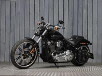 HARLEY-DAVIDSON BREAKOUT