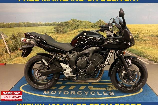 YAMAHA FZ6 FAZER