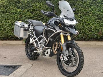 TRIUMPH TIGER 1200 RALLY EXPLORER