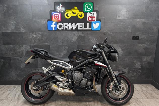 TRIUMPH STREET TRIPLE 765 RS