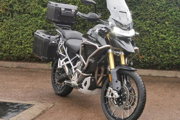 TRIUMPH TIGER 1200 RALLY EXPLORER