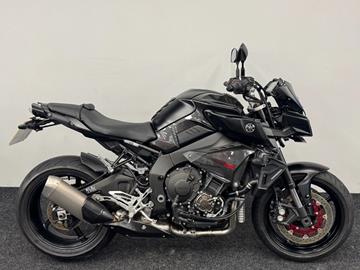 YAMAHA MT-10