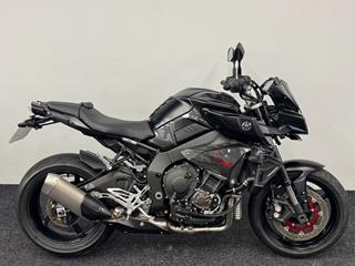 YAMAHA MT-10 