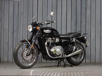 TRIUMPH BONNEVILLE T100