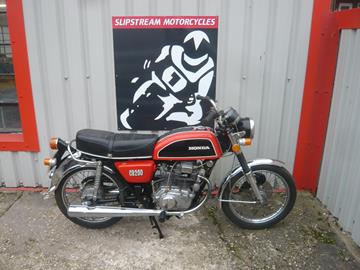 HONDA CB200