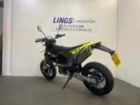 HUSQVARNA 701 SUPERMOTO