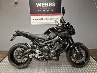 YAMAHA MT-09 