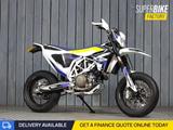 701 SUPERMOTO 