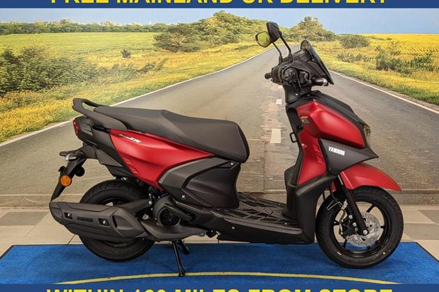 YAMAHA RAYZR 125