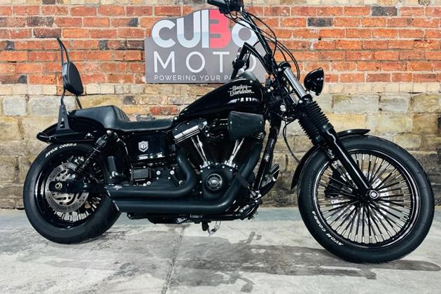 HARLEY-DAVIDSON STREET BOB