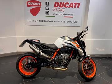 KTM 890 DUKE R