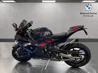 BMW M1000RR