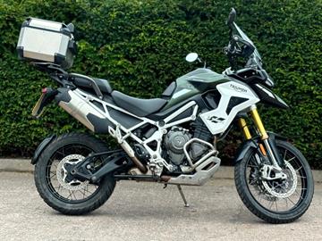 TRIUMPH TIGER 1200 RALLY PRO