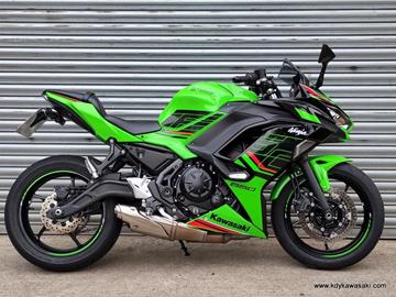 KAWASAKI NINJA 650