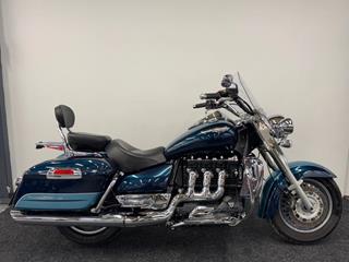 TRIUMPH ROCKET III CLASSIC 