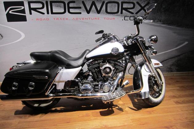 HARLEY-DAVIDSON ROAD KING