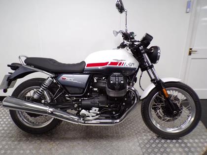 MOTO-GUZZI V7 SPECIAL