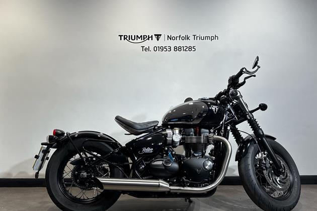 TRIUMPH BONNEVILLE BOBBER