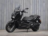 YAMAHA XMAX 125