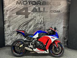 HONDA CBR1000RR FIREBLADE 