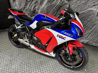 HONDA CBR1000RR FIREBLADE 