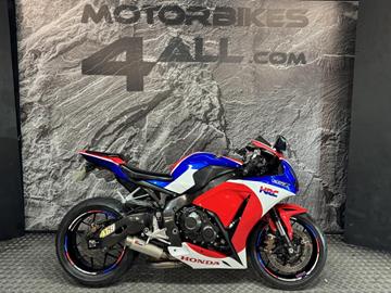 HONDA CBR1000RR FIREBLADE