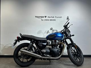 TRIUMPH STREET TWIN 