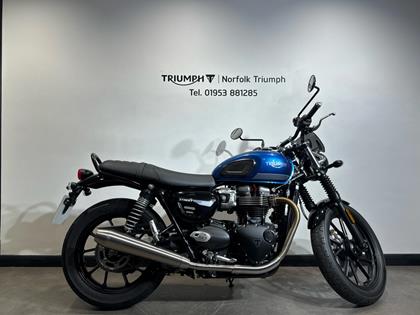 TRIUMPH STREET TWIN