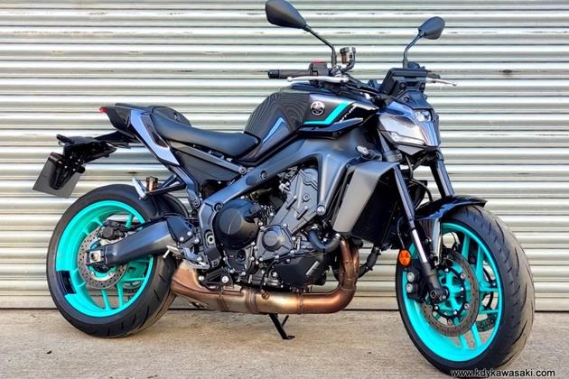 YAMAHA MT-09