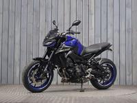 YAMAHA MT-09