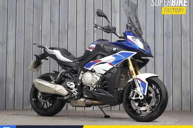 BMW S1000XR