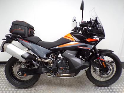 KTM 890 ADVENTURE