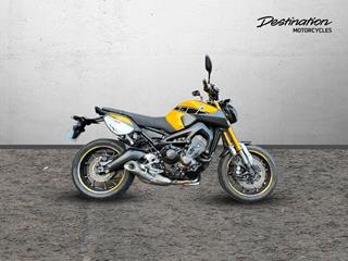 YAMAHA MT-09 