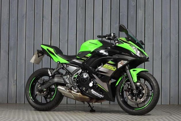 KAWASAKI NINJA 650