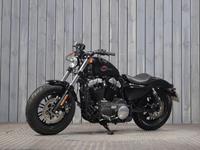 HARLEY-DAVIDSON SPORTSTER 1200