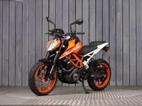 KTM 390 DUKE