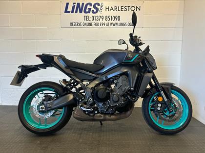 YAMAHA MT-09