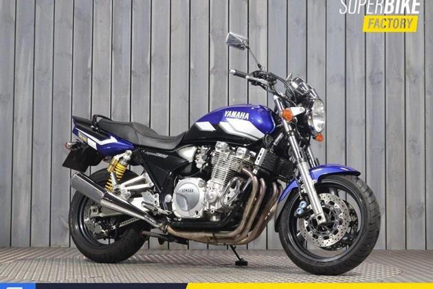 YAMAHA XJR1300